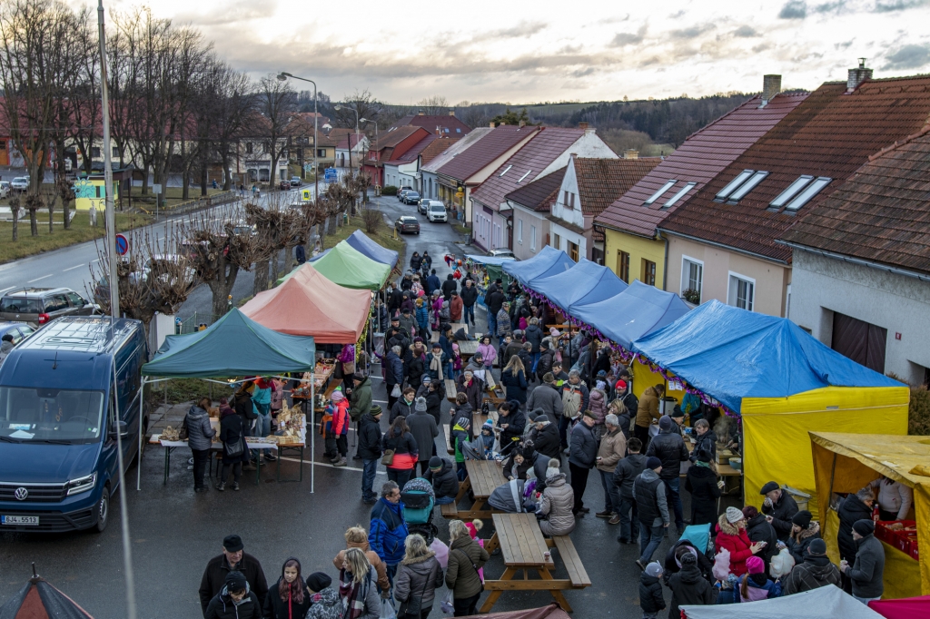 14. 12. 2019 - Vánoční trhy v Hořepníku